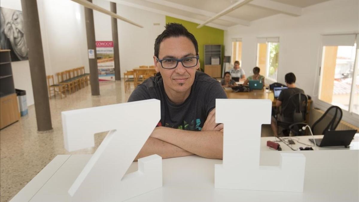 Lucas Palau, en el coworking Zona Líquida de Riba-roja.