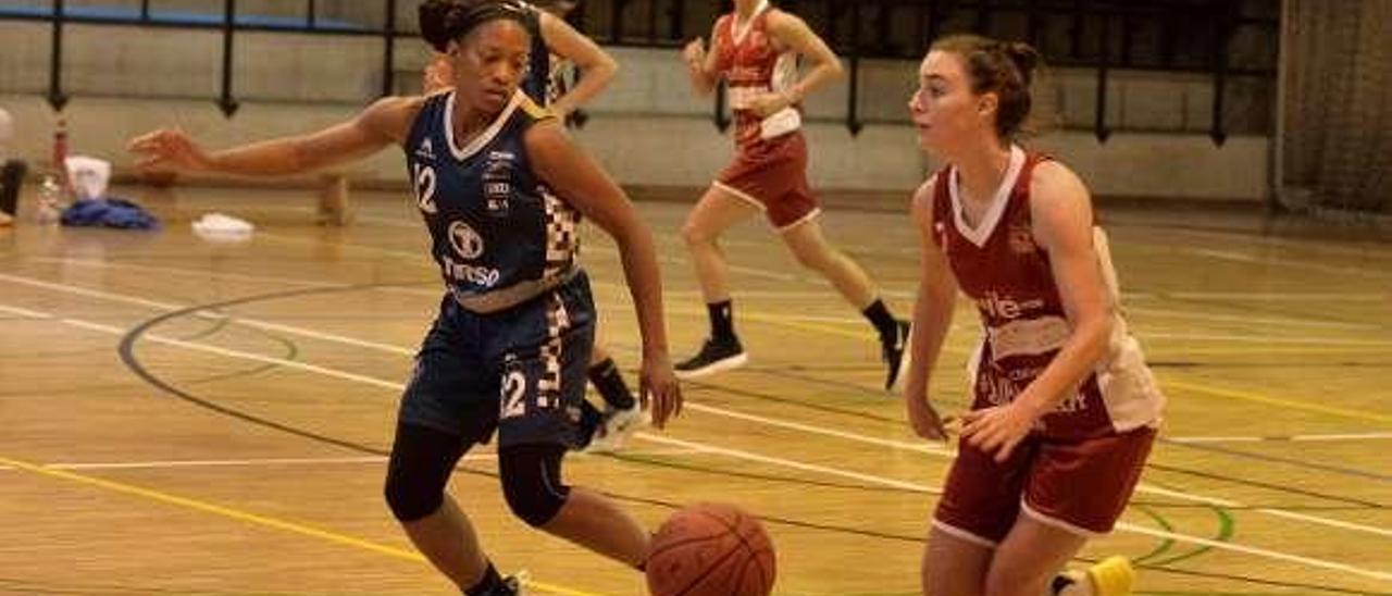 Una jugadora del Innobasket, durante un partido de este año.