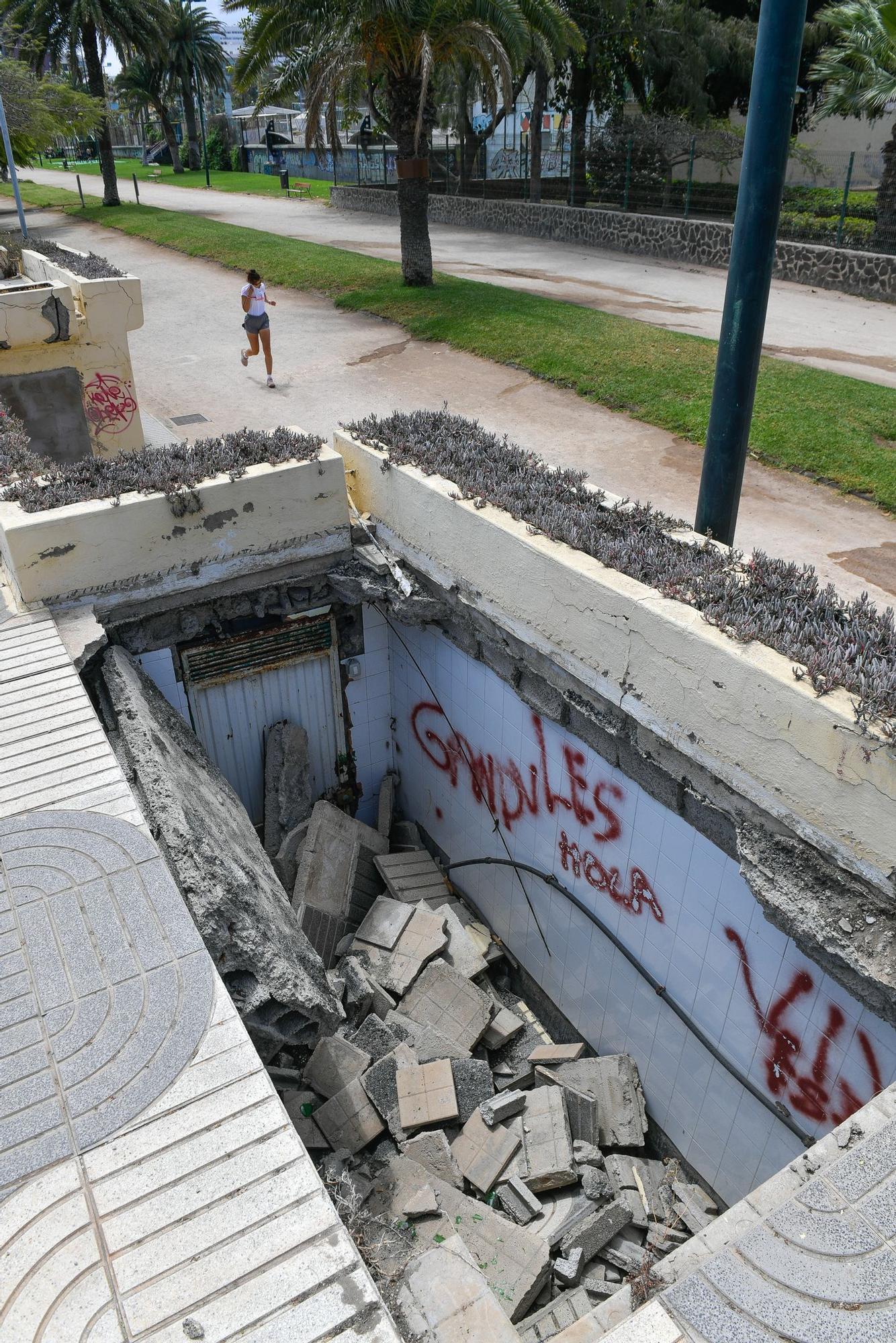 Cuarto de servicio en ruinas en el Parque Romano