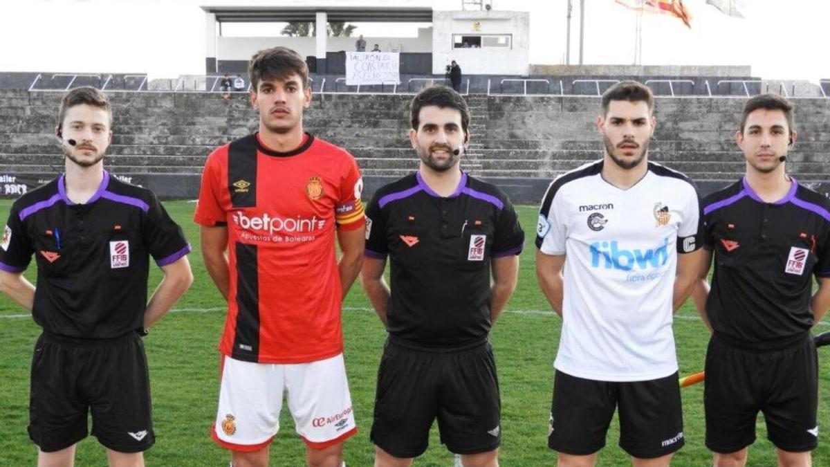 Vivas Páez, en un Constància-Mallorca B de Tercera disputado en 2019