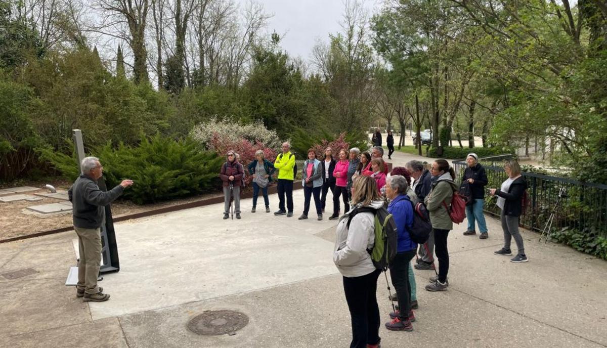 Sant Fruitós homenatja el pintor Pere Clapera amb una caminada i una nova placa commemorativa | AJ. SANT FRUITÓS