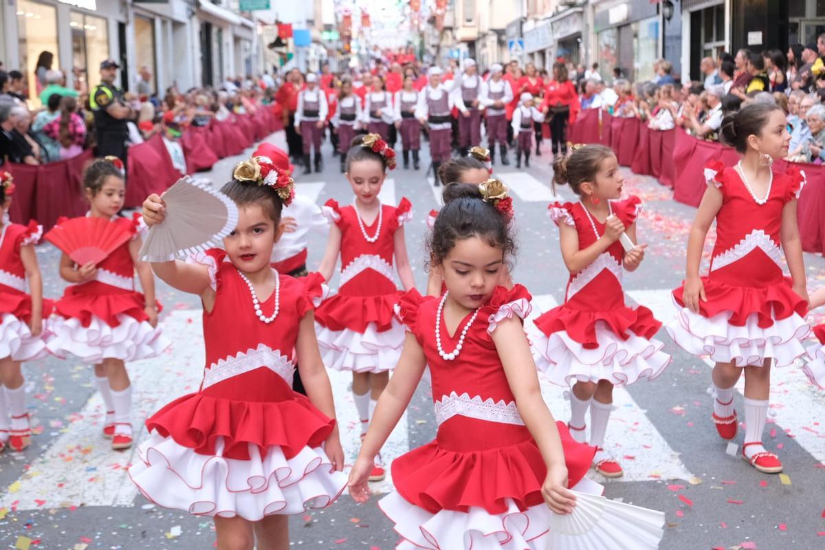 Las pequeñas bailaoras durante el Desfile Infantil.