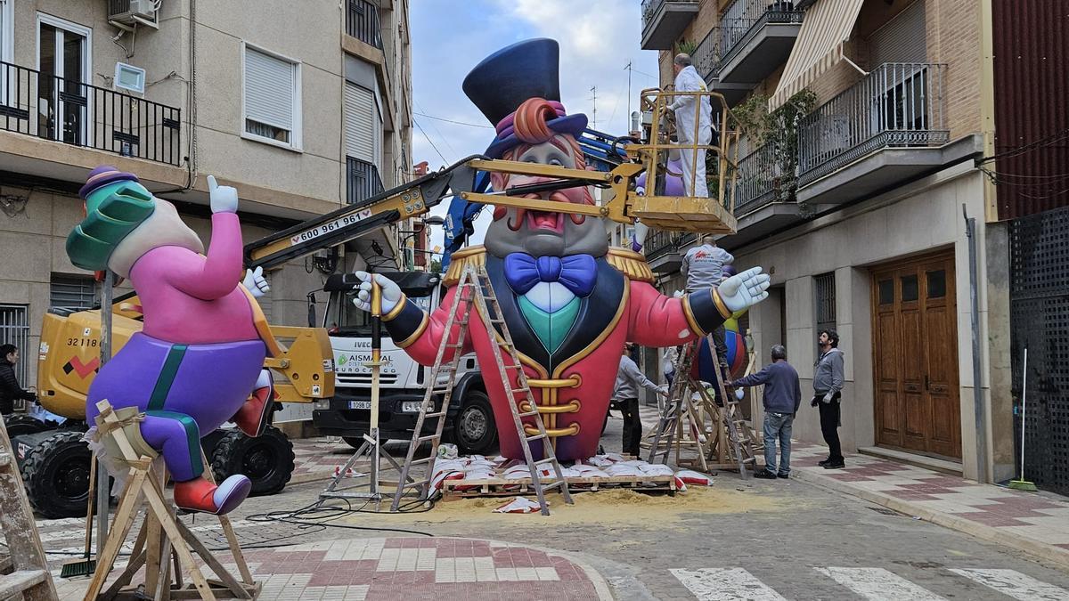 Un momento de la "plantà" en Algemesí.