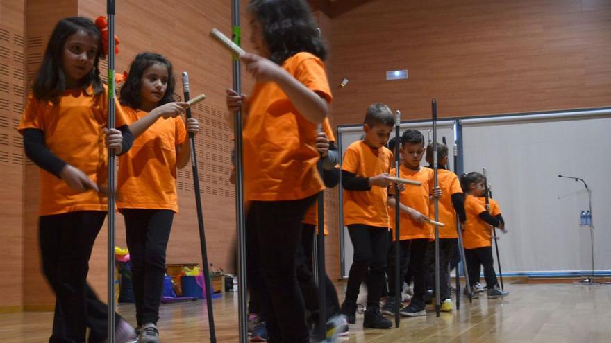 Benavente: Los pequeños de la Escuela de Música Duquesa Pimentel emocionan al público