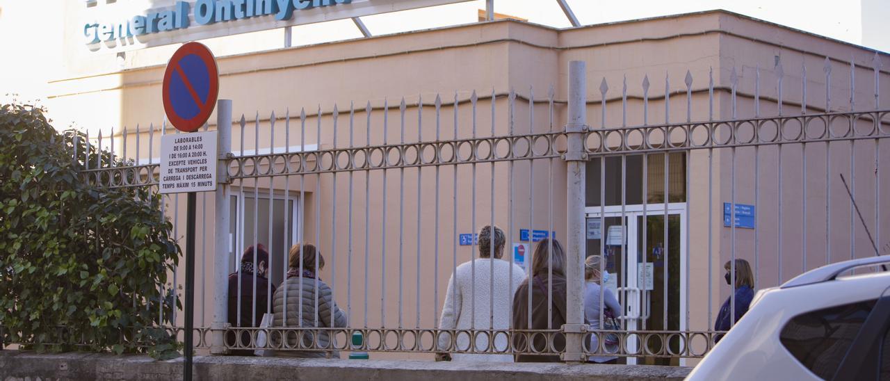 Hospital de Ontinyent en una foto de archivo