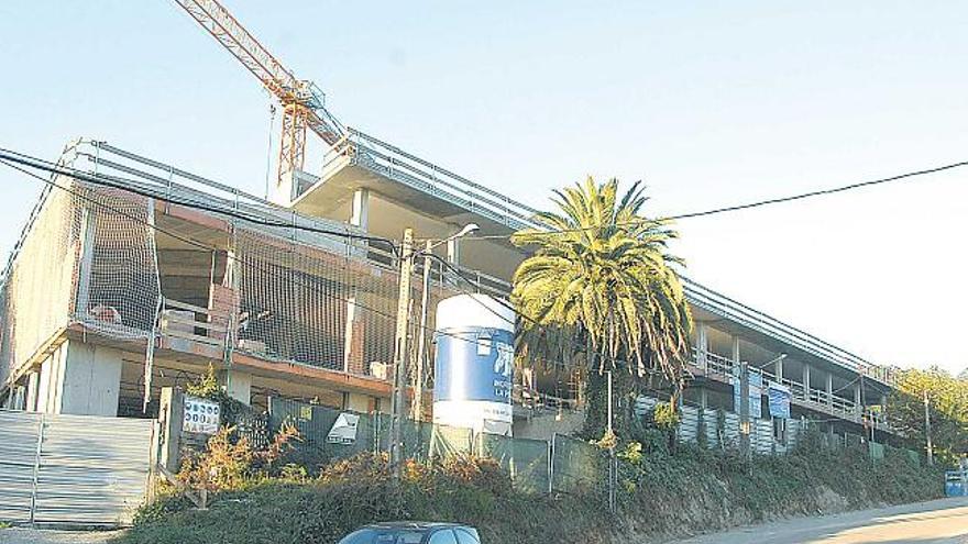 La construcción del colegio de Coiro, parada por la suspensión de pagos de la empresa