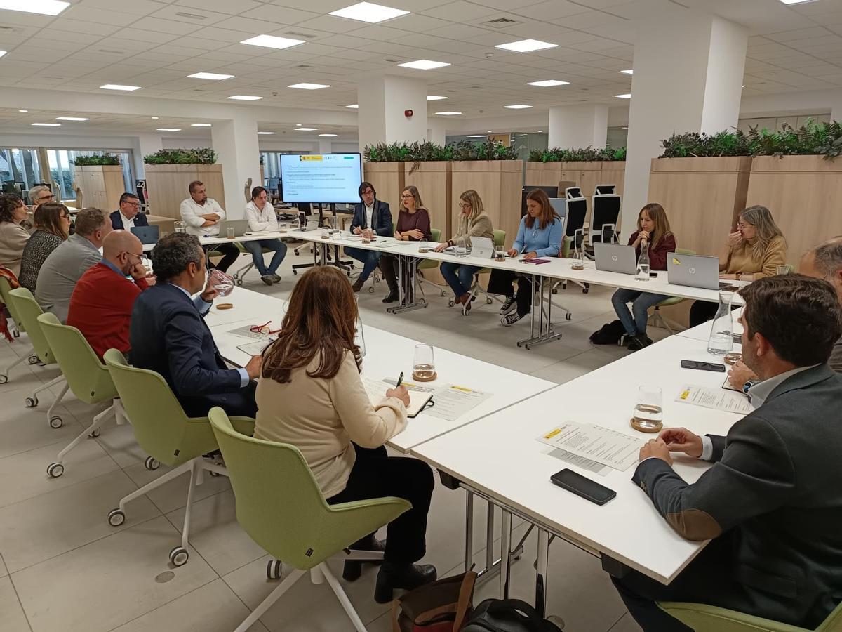 Primera reunión de la futura red de municipios turísticos del carbón.