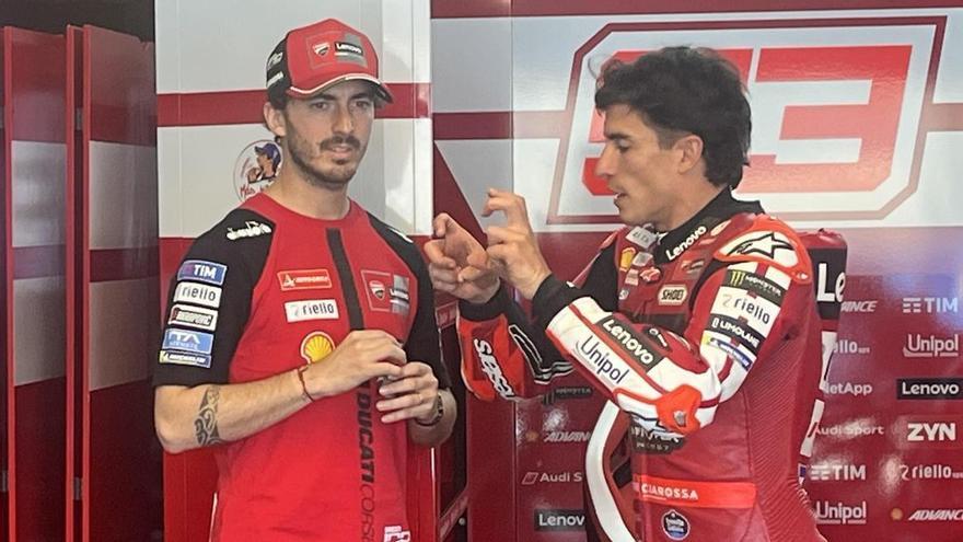 Márquez vuelve a sonreír tras trabajar seis horas en la mejora de su Ducati