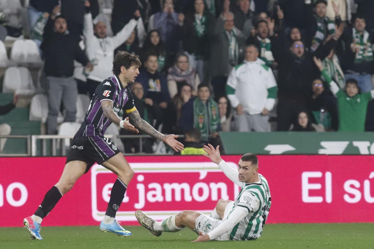Córdoba CF-Real Valladolid | Las imágenes del partido de LaLiga Hypermotion