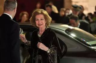 DIRECTO | La Reina Sofía preside el desembarco de La Legión en Málaga