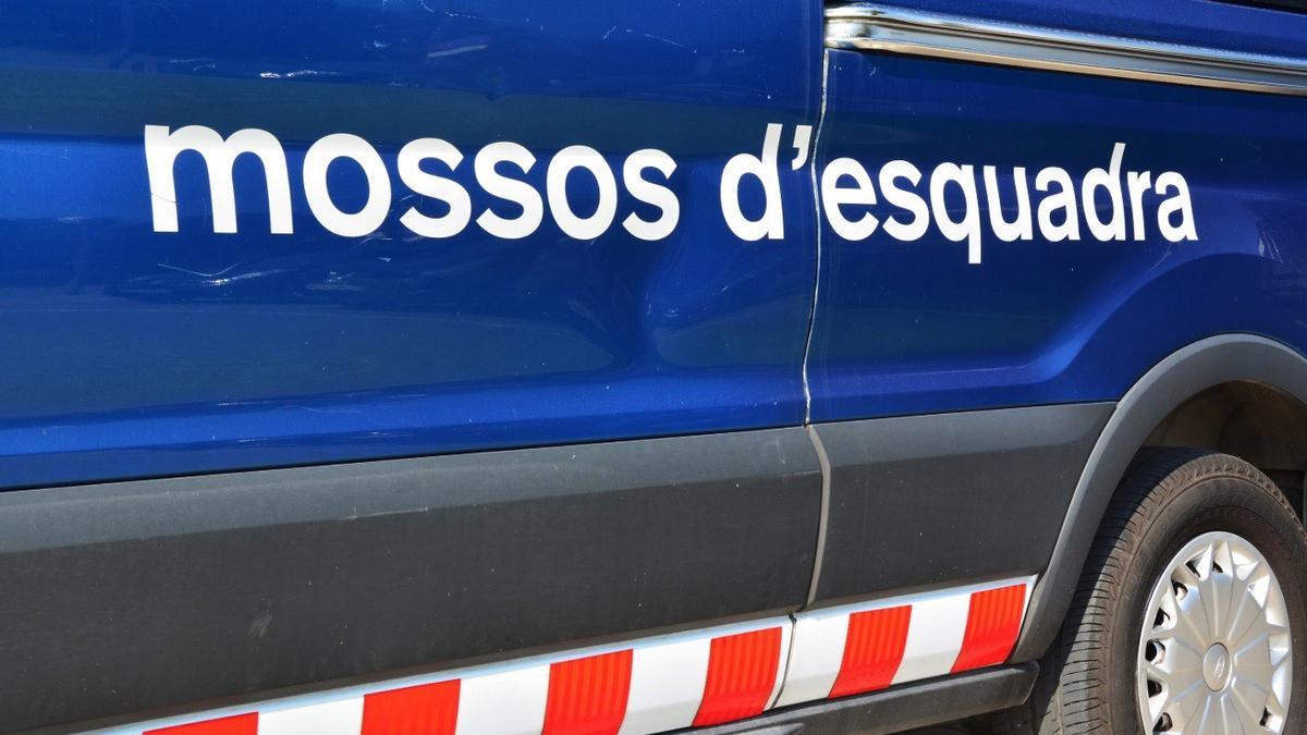 archivo vehiculo mossos desquadra imagen archivo