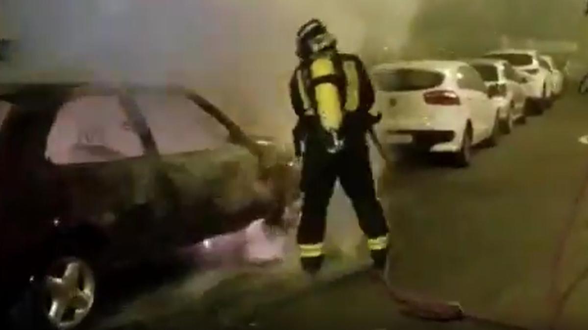 Arde un coche en Echegaray