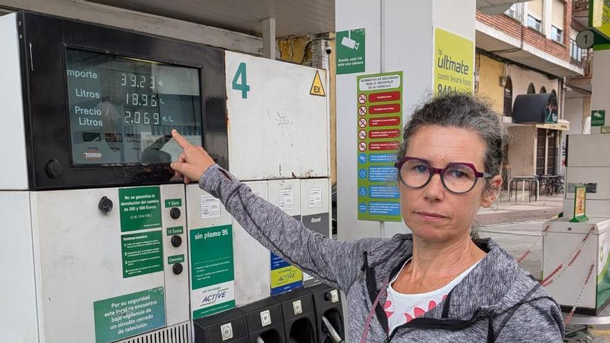 Desesperación y resignación entre los conductores en Asturias al dispararse el combustible: "Es una barbaridad"