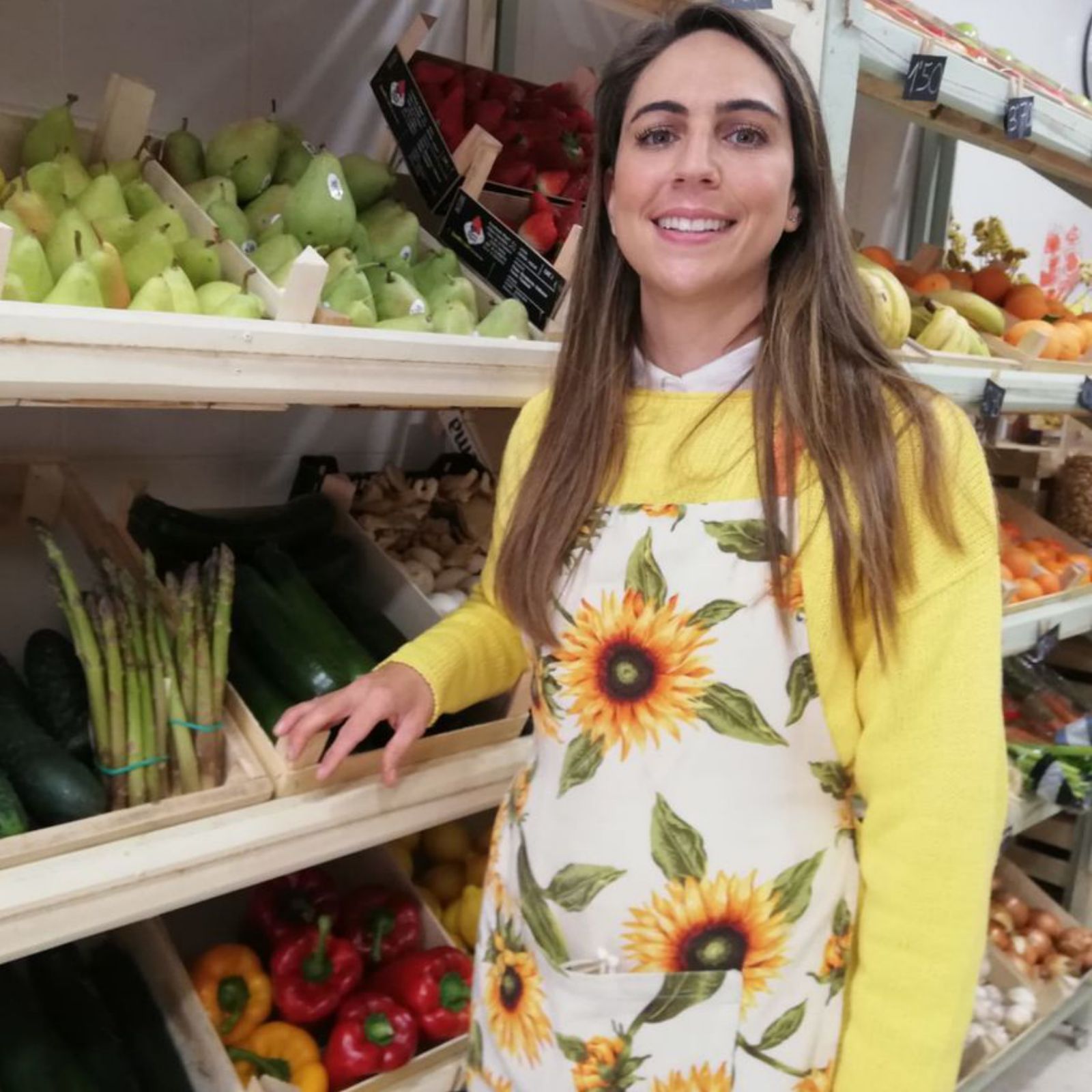 María José Muñoz, en una tienda de cercanía en Posadas.