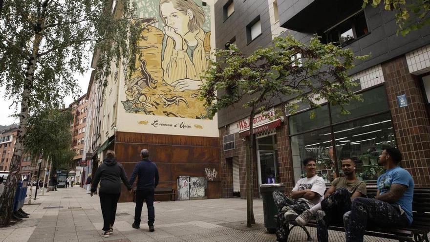 Así son las tres nuevas obras de arte urbano de Oviedo: "La Sacavera", "La Ascensión" y "La Cometa"