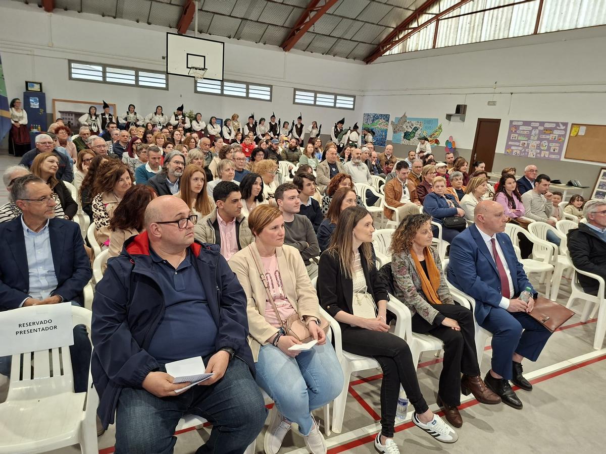 En imágenes: el colegio La Paloma de Castropol celebra su medio siglo de historia