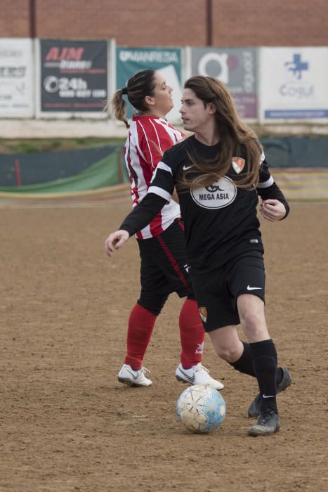 La primera jugadora transsexual catalana debuta a