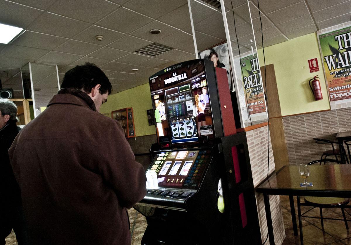 maquinas tragaperras. Juegos, bares, máquinas tragaperras
