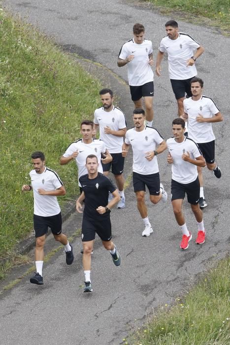 El Sporting se entrena en La Ñora