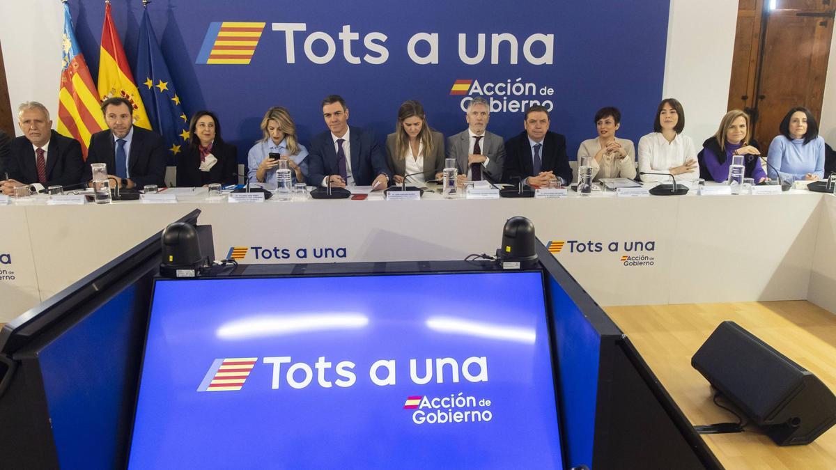 Sánchez, durante la reunión con los alcaldes en Valencia.
