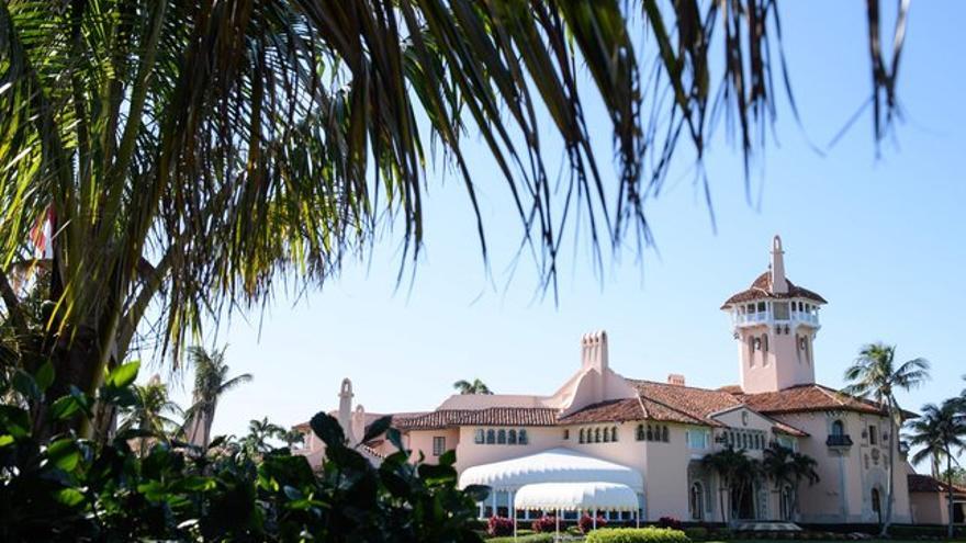 El FBI investiga posible espionaje chino por el caso del club Mar-a-Lago de Trump