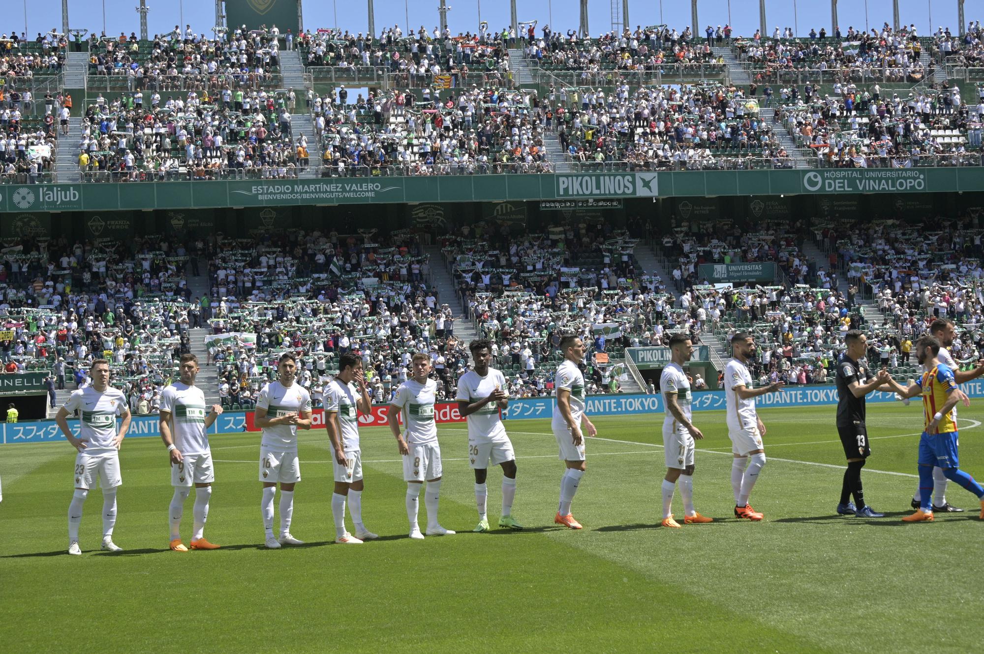 El Elche pone la alfombra al Valencia (0-2)