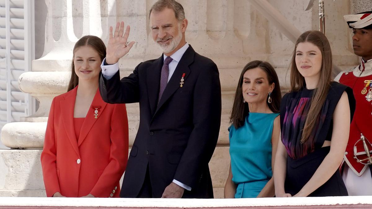 Felipe VI, Letizia, la princesa Leonor y la infanta Sofía, este miércoles, en el Palacio Real, en los actos por el 10º aniversario de la proclamación