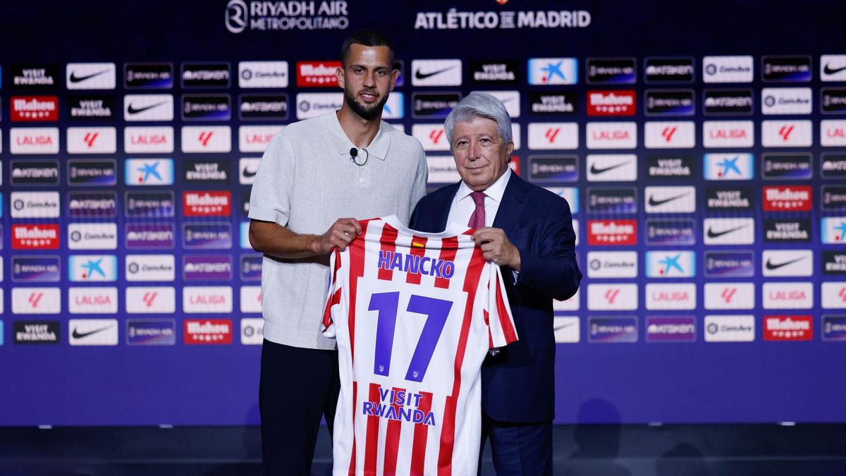 David Hancko y Enrique Cerezo,.