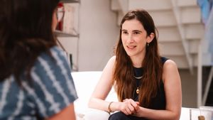 La escritora Katherine Rundell, ganadora del Premio Autora del Año en Reino Unido por Criaturas imposibles, en Madrid. 
