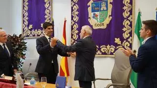 Francisco Santos toma posesión como alcalde de Coín tras revalidar su mayoría absoluta