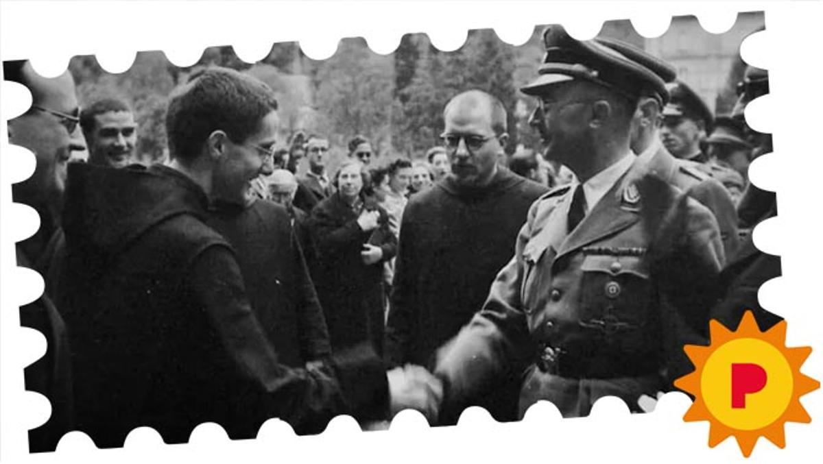 Himmler, con el padre Andreu Ripol a su derecha, saludando a otros monjes en la visita a Montserrat, en 1940.