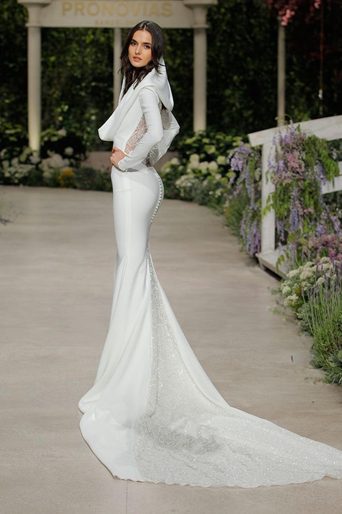 Blanca Padilla, de Atelier Pronovias 2019