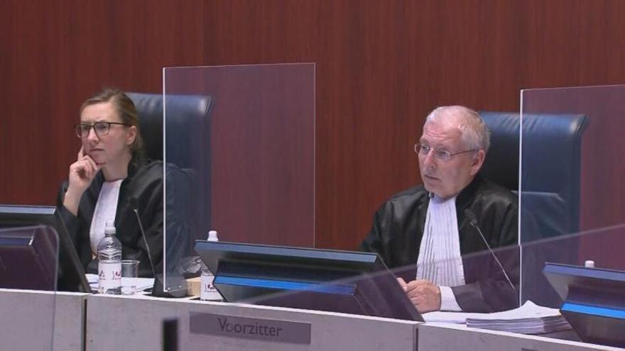El tribunal holandés que investiga el crimen de s’Arenal, durante una vista del caso.