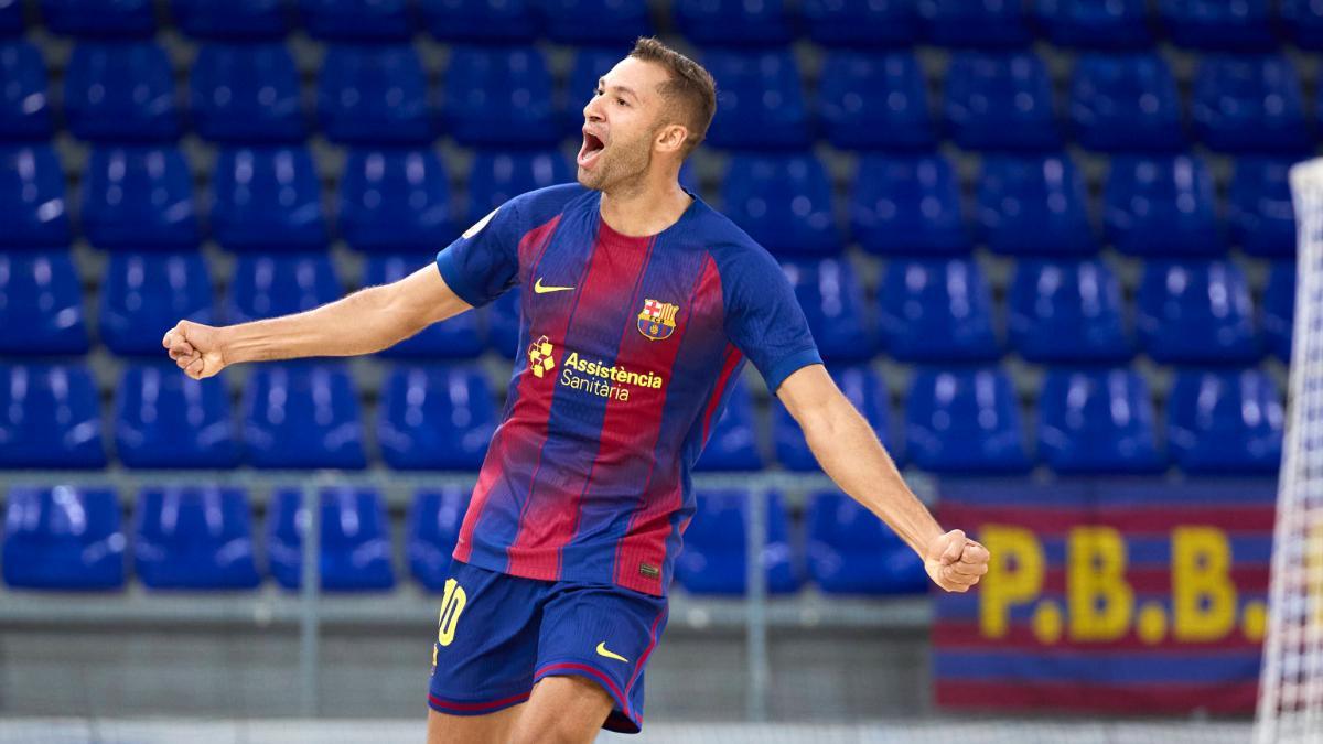 Pito marcó dos goles en el derbi del Palau