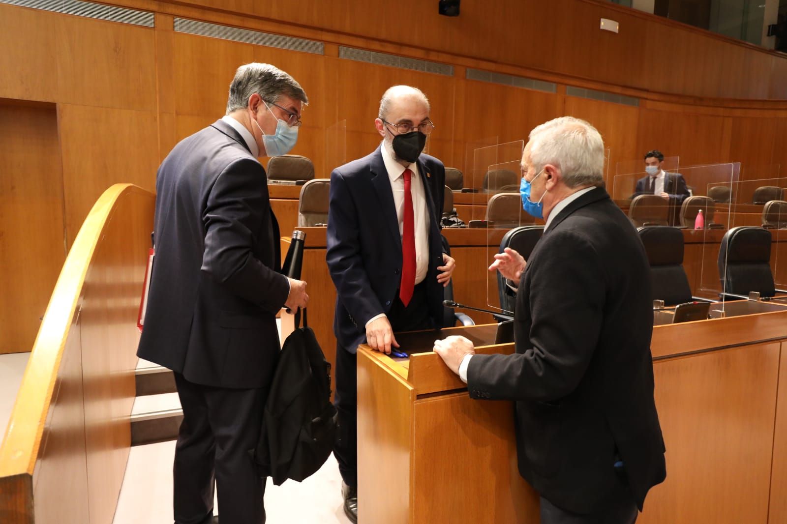 Turno para las réplicas en el debate del estado de la comunidad