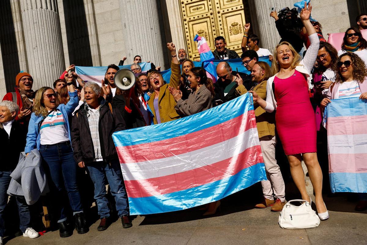 El Congreso aprueba la ley que deja de considerar enfermas a las personas trans