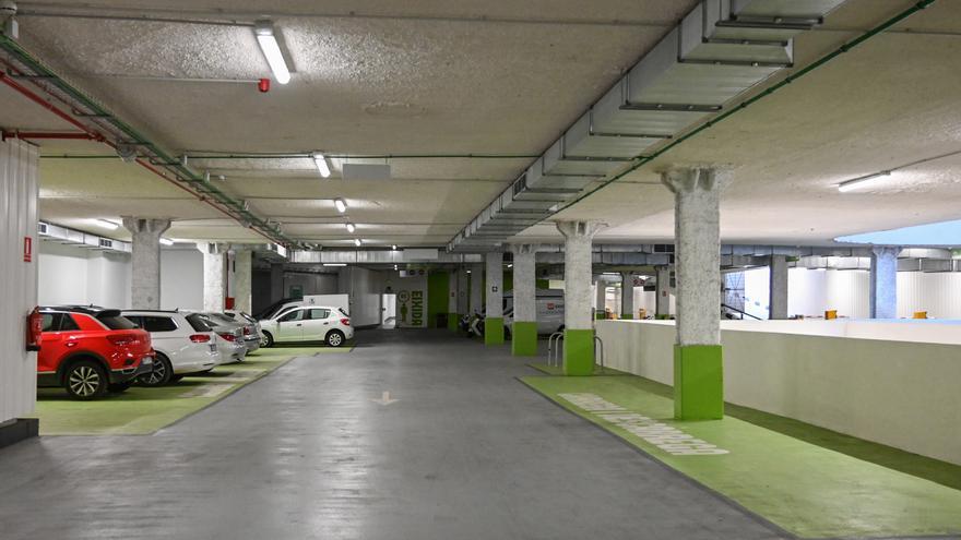 La EMT gestionará los futuros aparcamientos de la Plaza de la Reina y de Juan de Vilarrasa