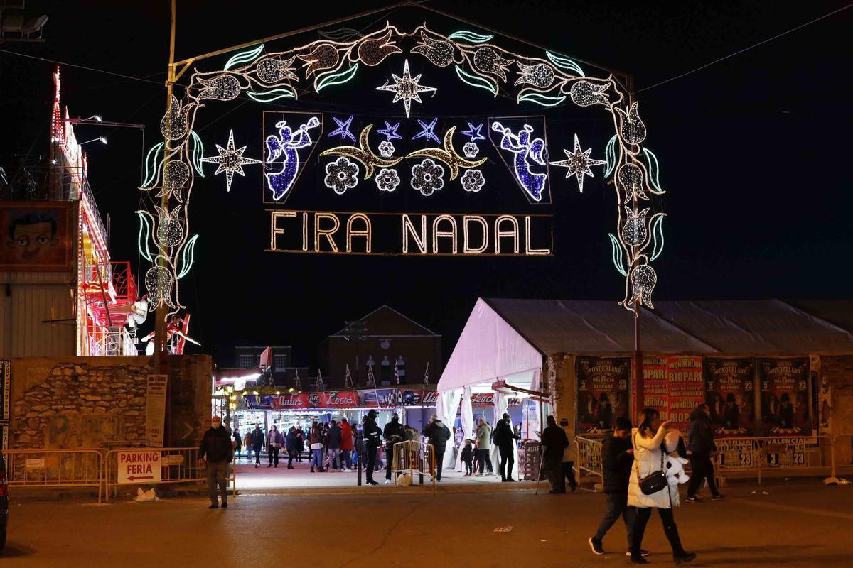 Entre el 3 de diciembre y el 26 de enero se instala en el Grao la tradicional feria de Navidad