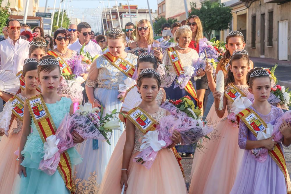 Ofrenda de flores, procesión y «patatá» en Benijófar