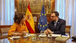 La gran "preocupación" transmitida por Barbón al Gobierno de Sánchez: financiación, quita de la deuda y lo que trasladó a María Jesús Montero en Madrid