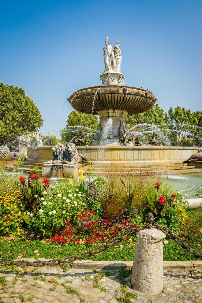 Aix-en-Provence es una ciudad donde se puede disfrutar del arte de pasear y no hacer nada.