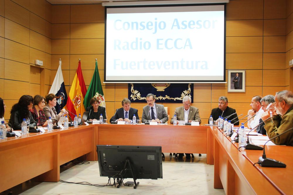 FUERTEVENTURA - El presidente del Cabildo de Fuerteventura, Marcial Morales, preside la reunión del Consejo Asesor de Radio ECCA -- 27-01-17