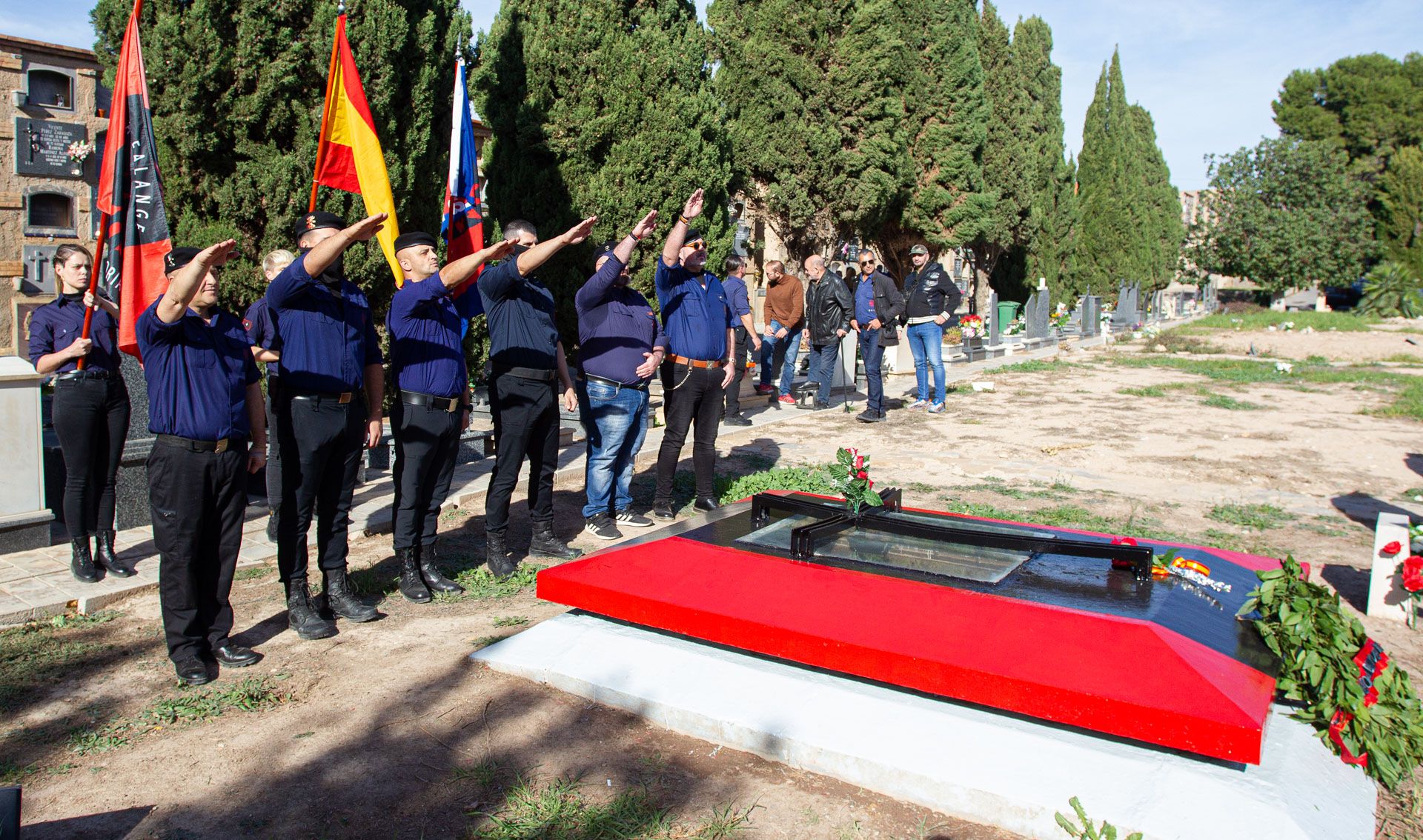 La Falange realiza su homenaje a Primo de Rivera en Alicante