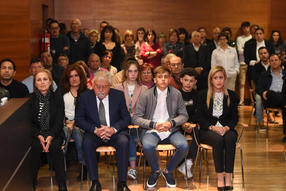 Sanxenxo honra a su héroe, Arturo Fontán, que dio su vida por salvar a una bañista