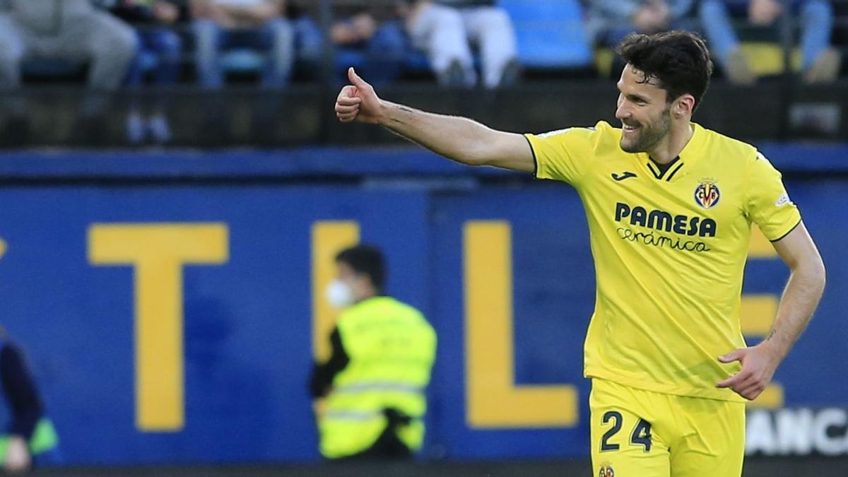 España convoca a Alfonso Pedraza, jugador del Villarreal, para el partido ante Nouega