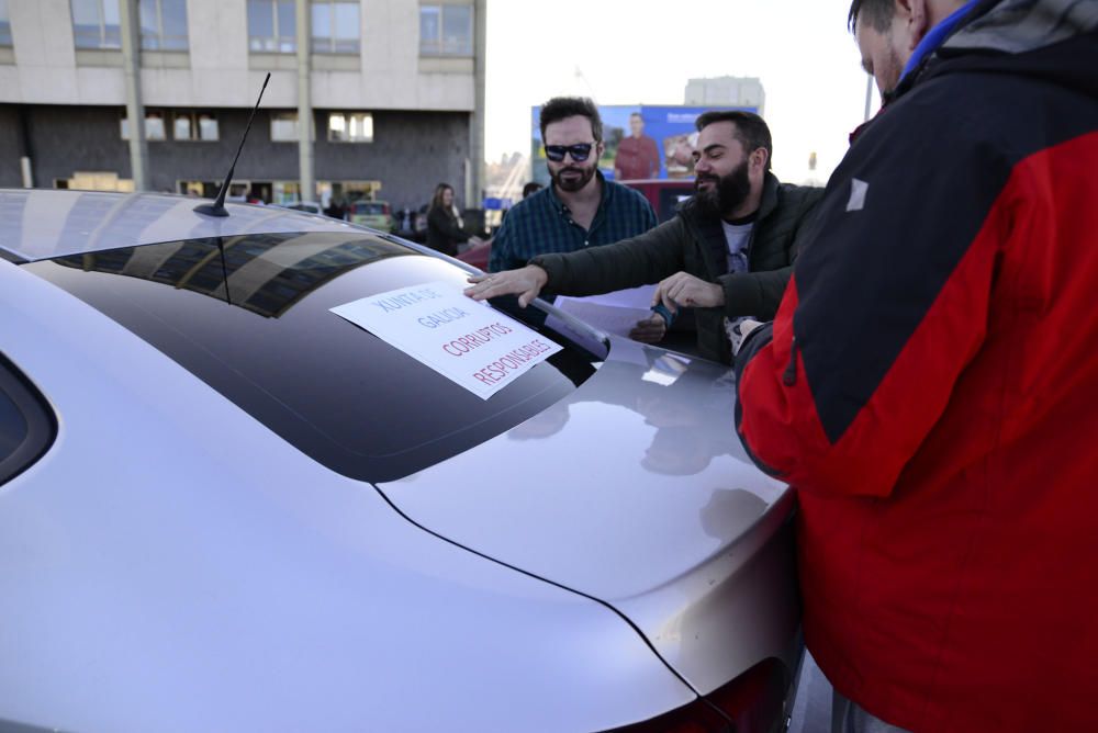 La protesta, convocada por CIG, UGT y CCOO, se inscribe en el calendario de movilizaciones que continuarán con jornadas de huelga del 18 al 24 de febrero y del 4 al 10 de marzo.