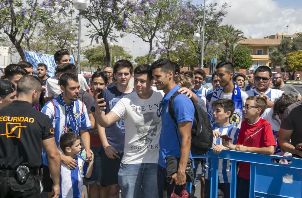 Despedida del Hércules hacia Cádiz