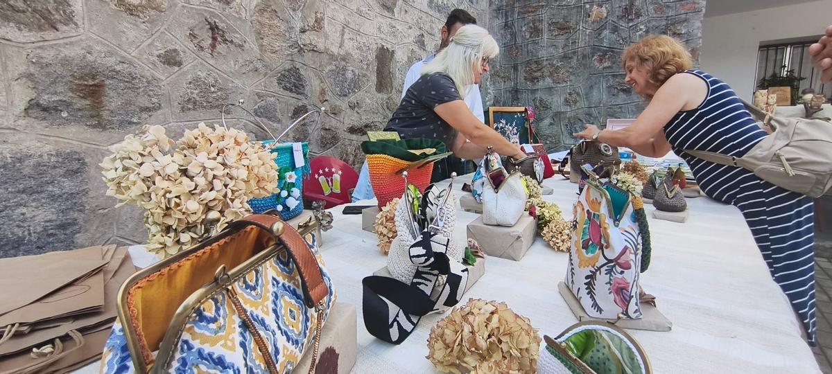 GALERÍA | La Feria de Artesanía de Ribadelago, en imágenes GALERÍA | La Feria de Artesanía de Ribadelago, en imágenes