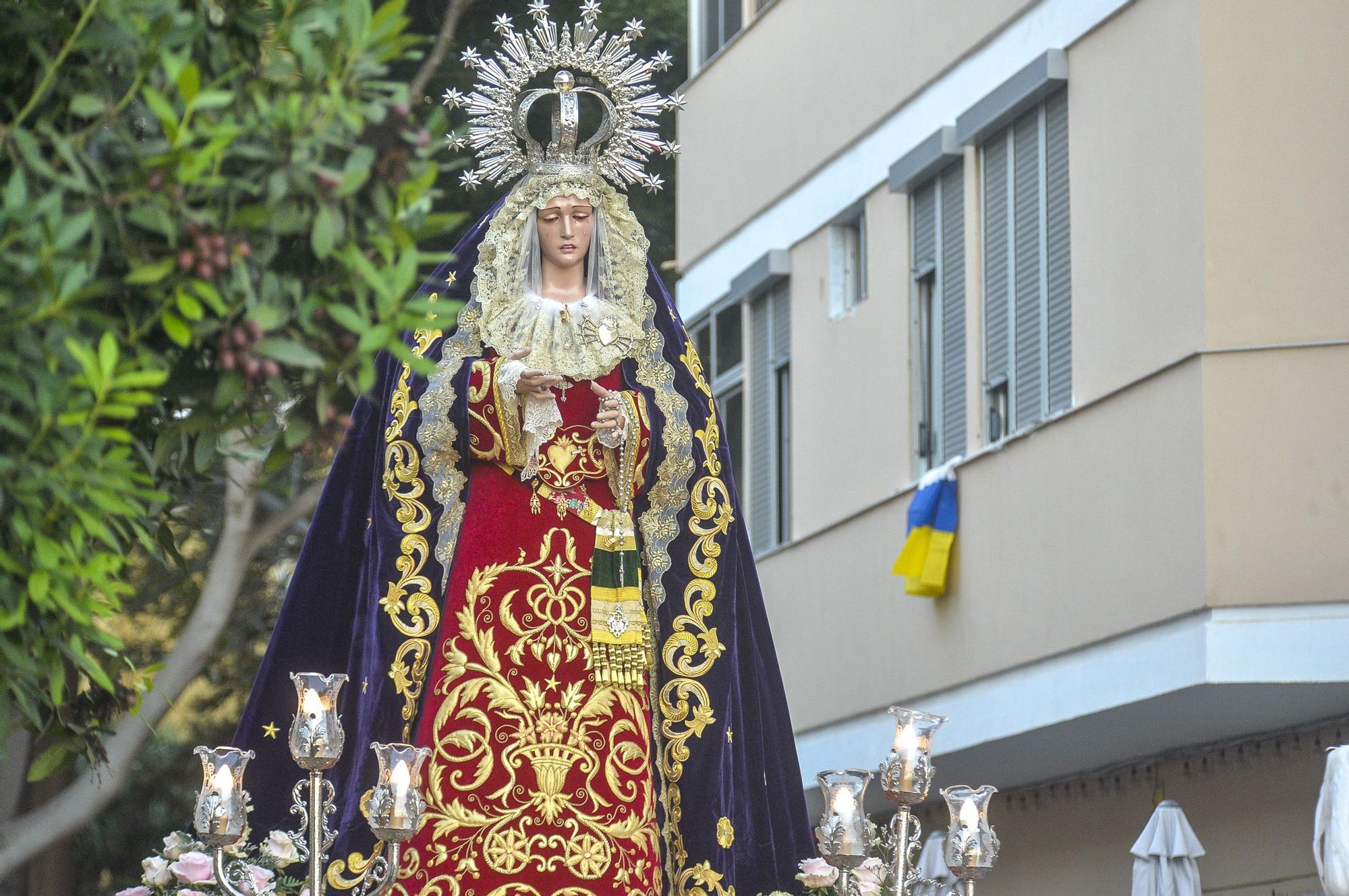 Misa y procesión de Los Dolores de Schamann