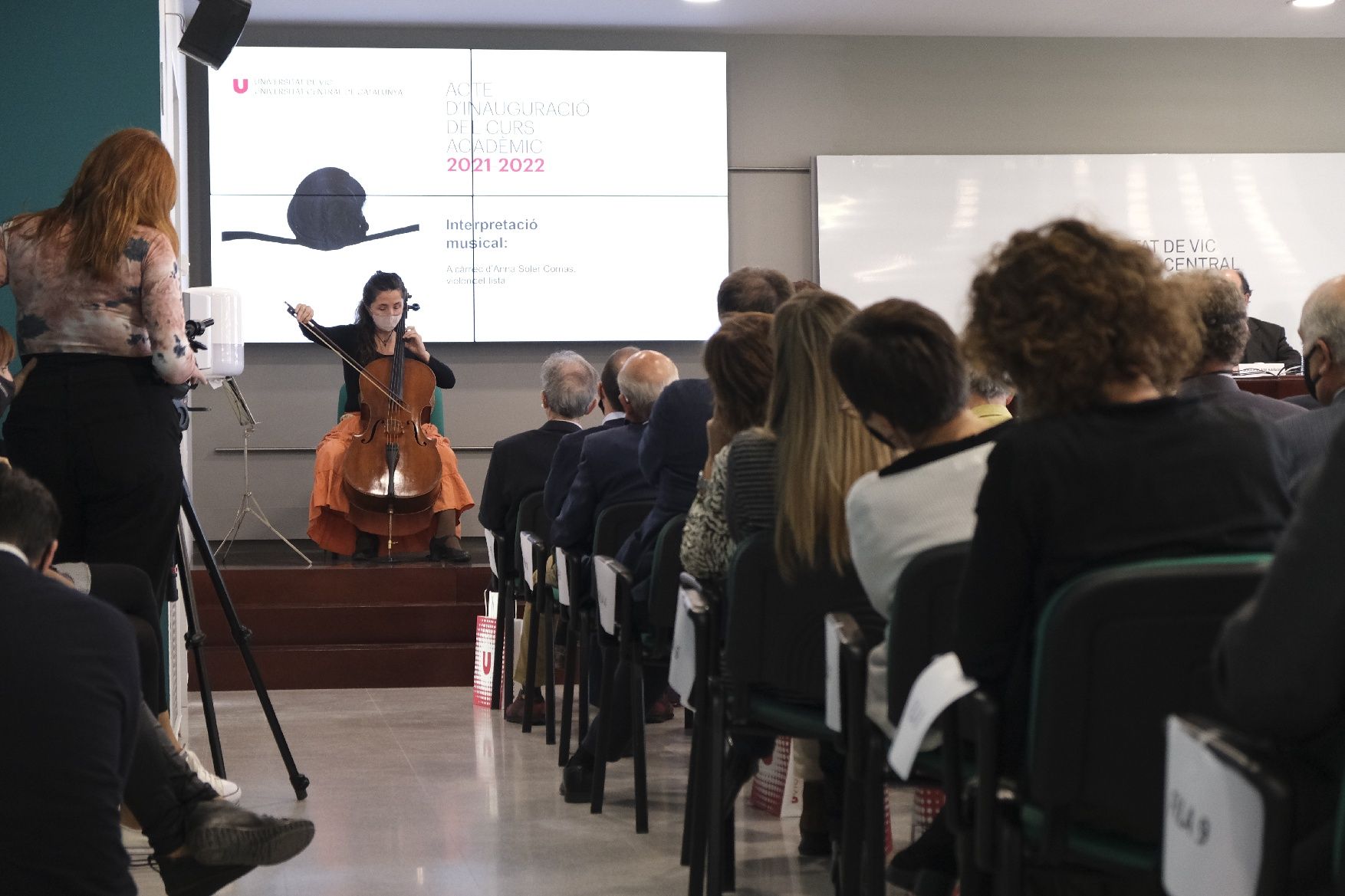 La inauguració del curs acadèmic 2021-22 de la UVic-UCC, en imatges